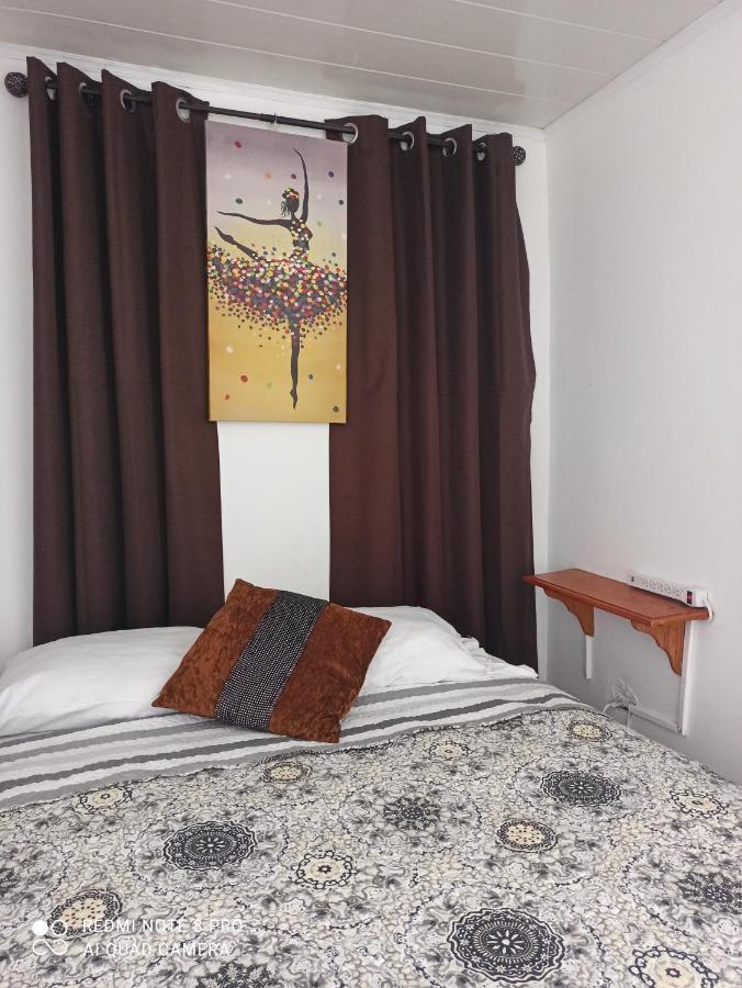 Hostal Compostela Inn David Luaran gambar