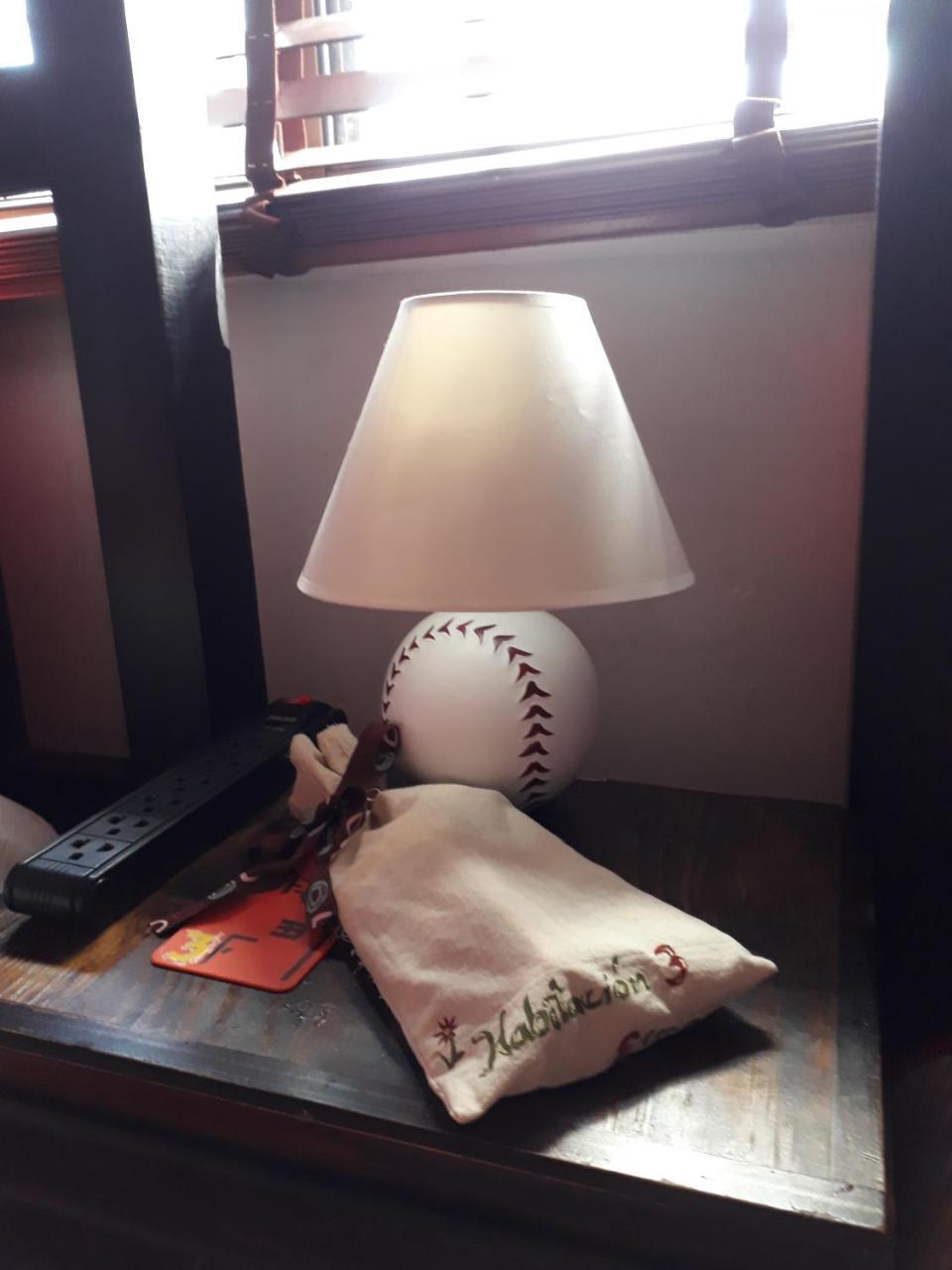 Hostal Compostela Inn David Luaran gambar