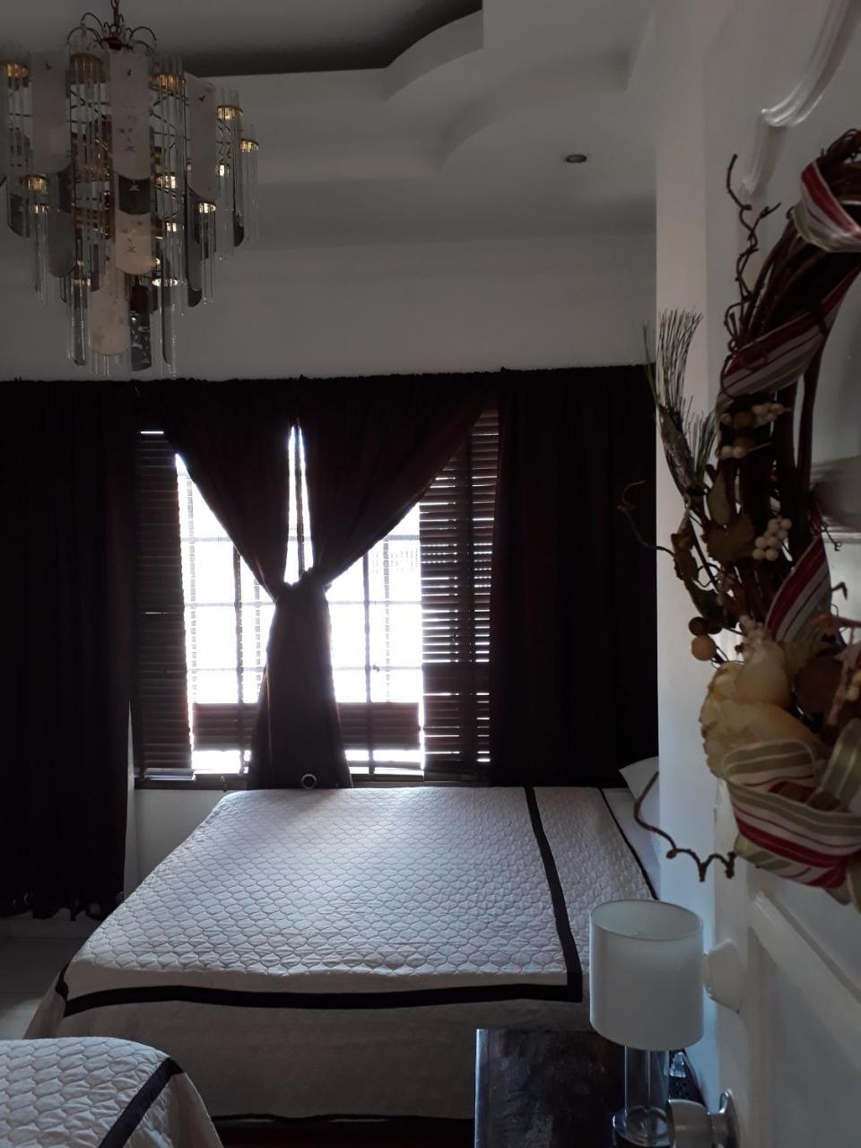 Hostal Compostela Inn David Luaran gambar